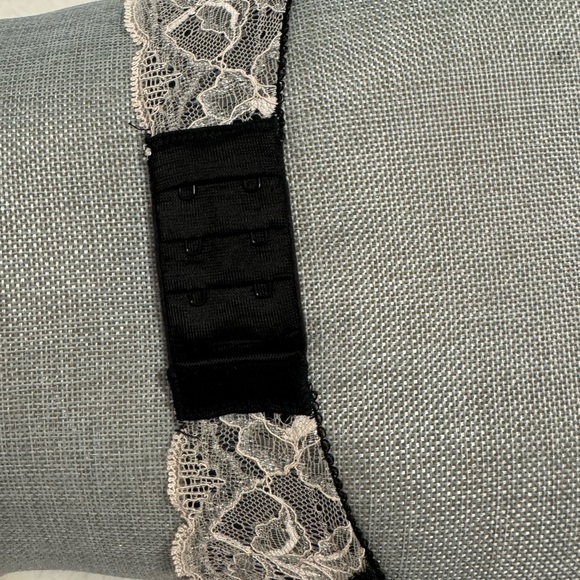 Victorias Secret Dream Angels Push Up Bra - Picture 6 of 7